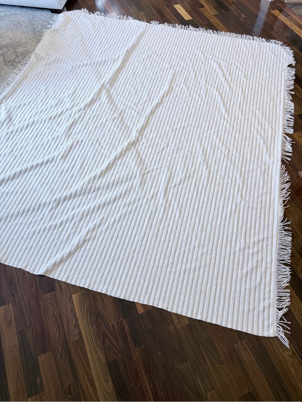 Vintage chenille bedspread coverlet blanket white chenille lines row long fringe